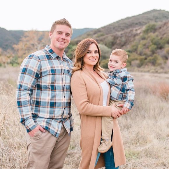 Meet your Posher, Melissa - Picture 1 of 1